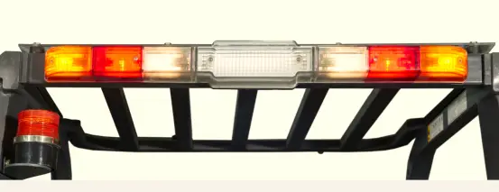 Xe nâng dầu Baoli KBD25 — cụm đèn hậu tổ hợp (d+)