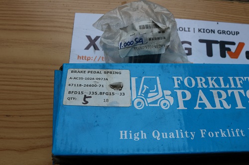 Lò xo chân phanh dùng cho xe nâng, hiệu Folangsi, mã 47118-26600-71, hàng mới 100%