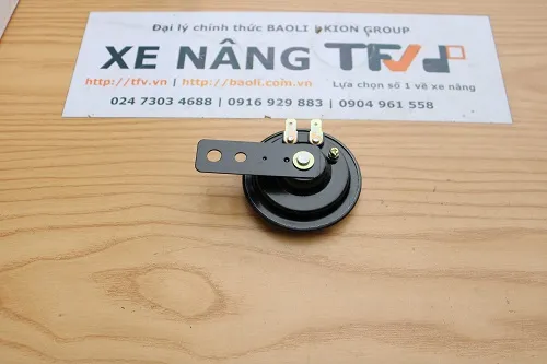 Chân cắm và giá bắt còi xe nâng 24V P.00303