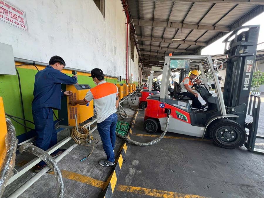 Pin lithium và tiêu chuẩn an toàn kho xưởng: Những điều cần biết