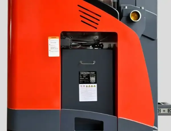 Khoang pin mở bên hông Xe nâng reach truck MiMA MFE20B