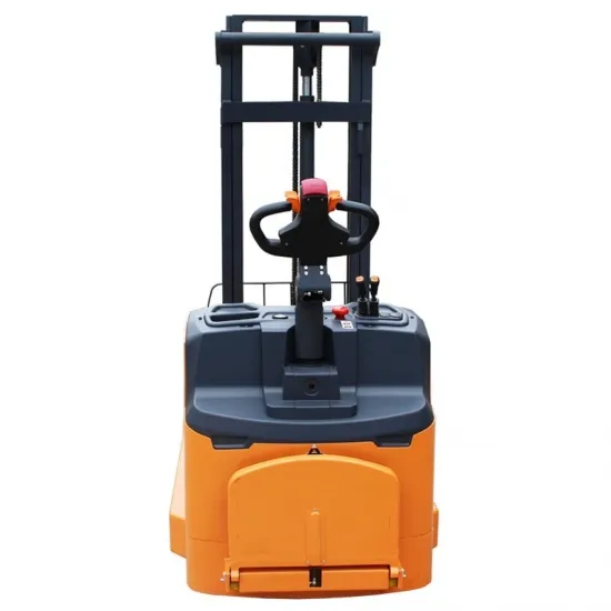 Xe nâng reach stacker Zowell XRA12 nhìn thẳng phía sau