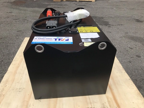 Ắc quy EIKTO - Ắc quy Lithium chuyên làm công việc nặng