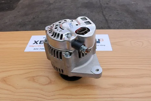 Máy phát điện xe nâng Toyota 1DZ 2Z 22942836 nhìn ngang thân