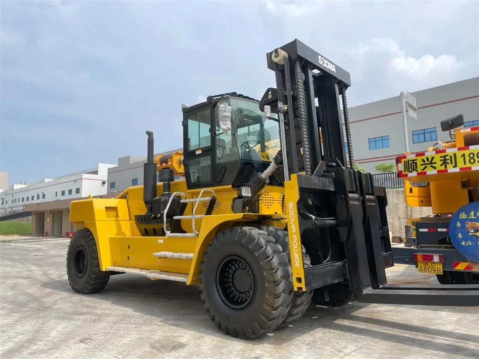 Xe nâng dầu SOCMA HNF350 35 tấn toàn cảnh