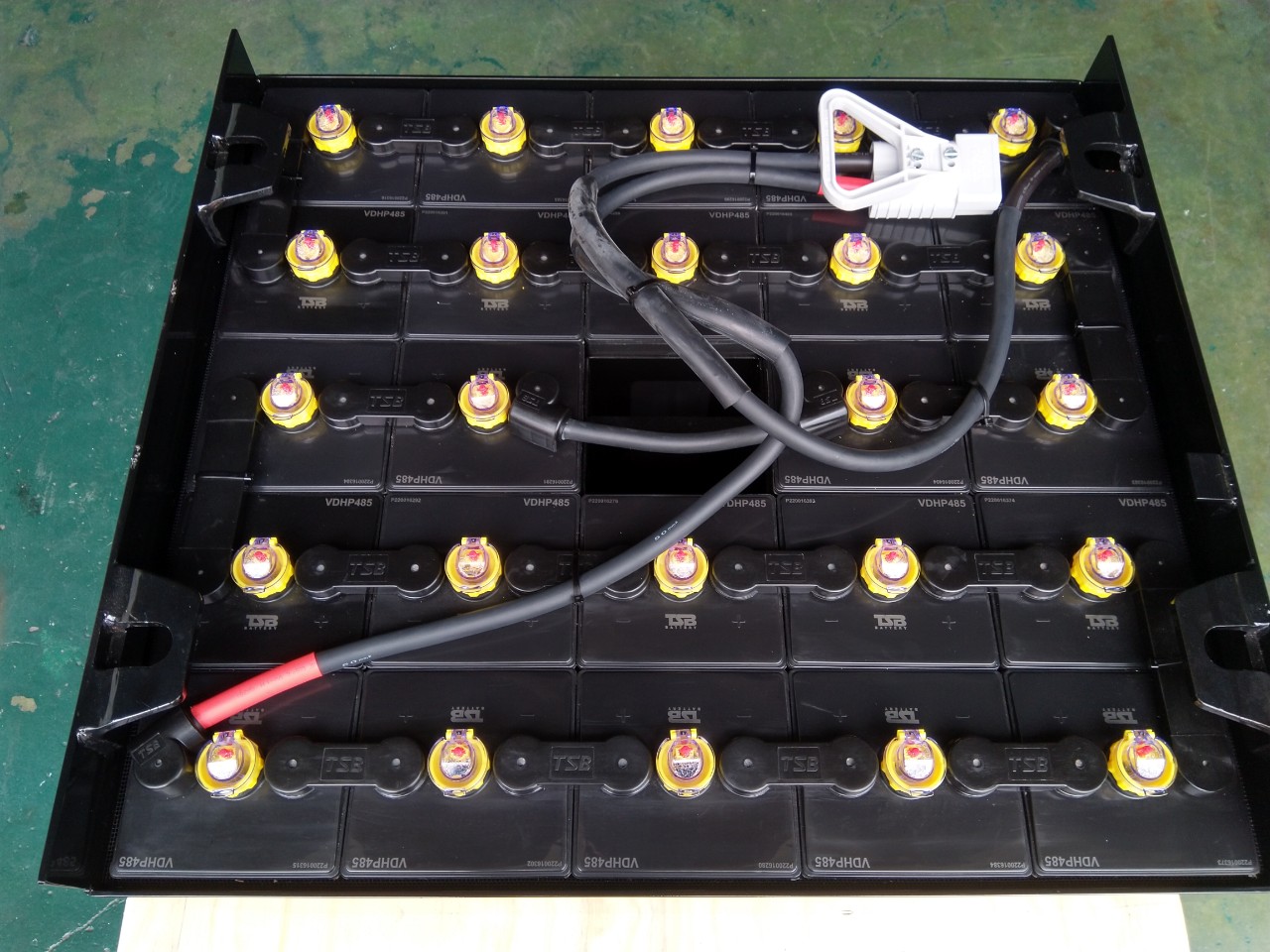 [Bảng giá] Tổng hợp bình điện ắc quy xe nâng điện giá rẻ nhất: Liftop, GS, Midac, Faam... cập nhật 2025