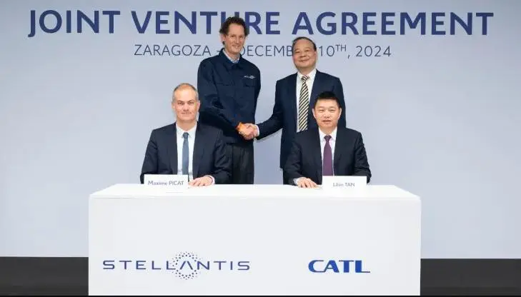 Stellantis và CATL hợp tác