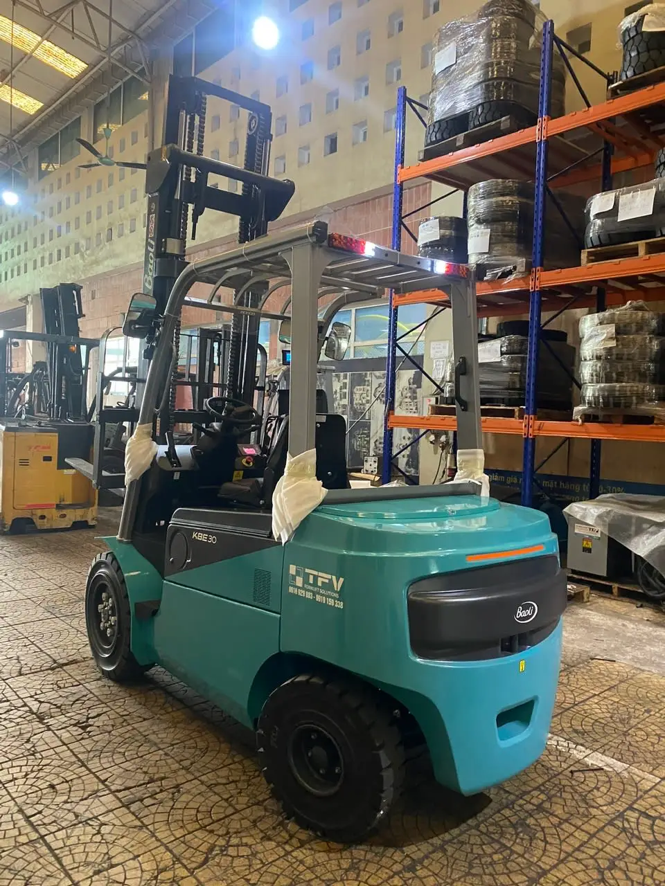 Xe nâng điện Baoli KBE38-Li-01 — trong kho TFV