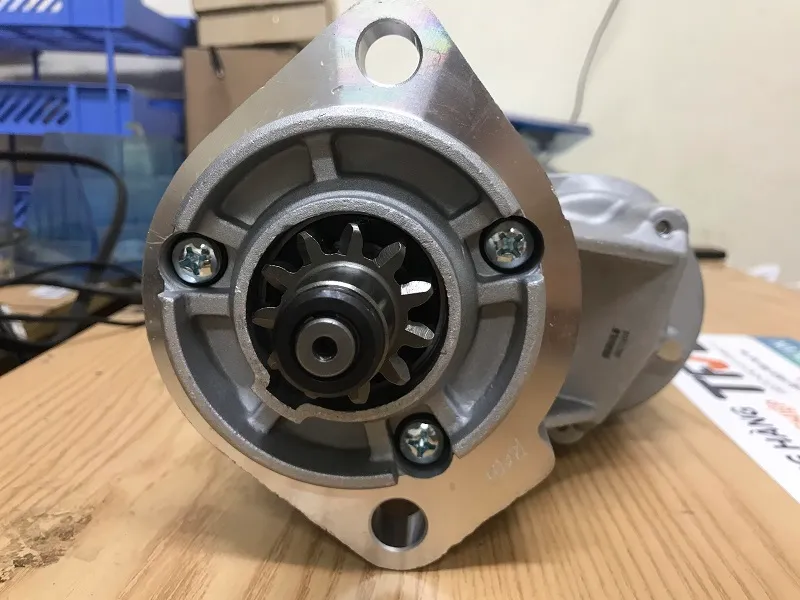 Bánh răng đề và mặt bích củ đề xe nâng Toyota 1DZ - kiểm tra phụ tùng động cơ xe nâng
