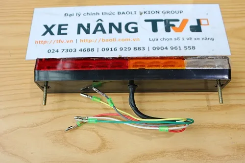 HS-LL011 đèn xi nhan xe nâng 206g góc khác