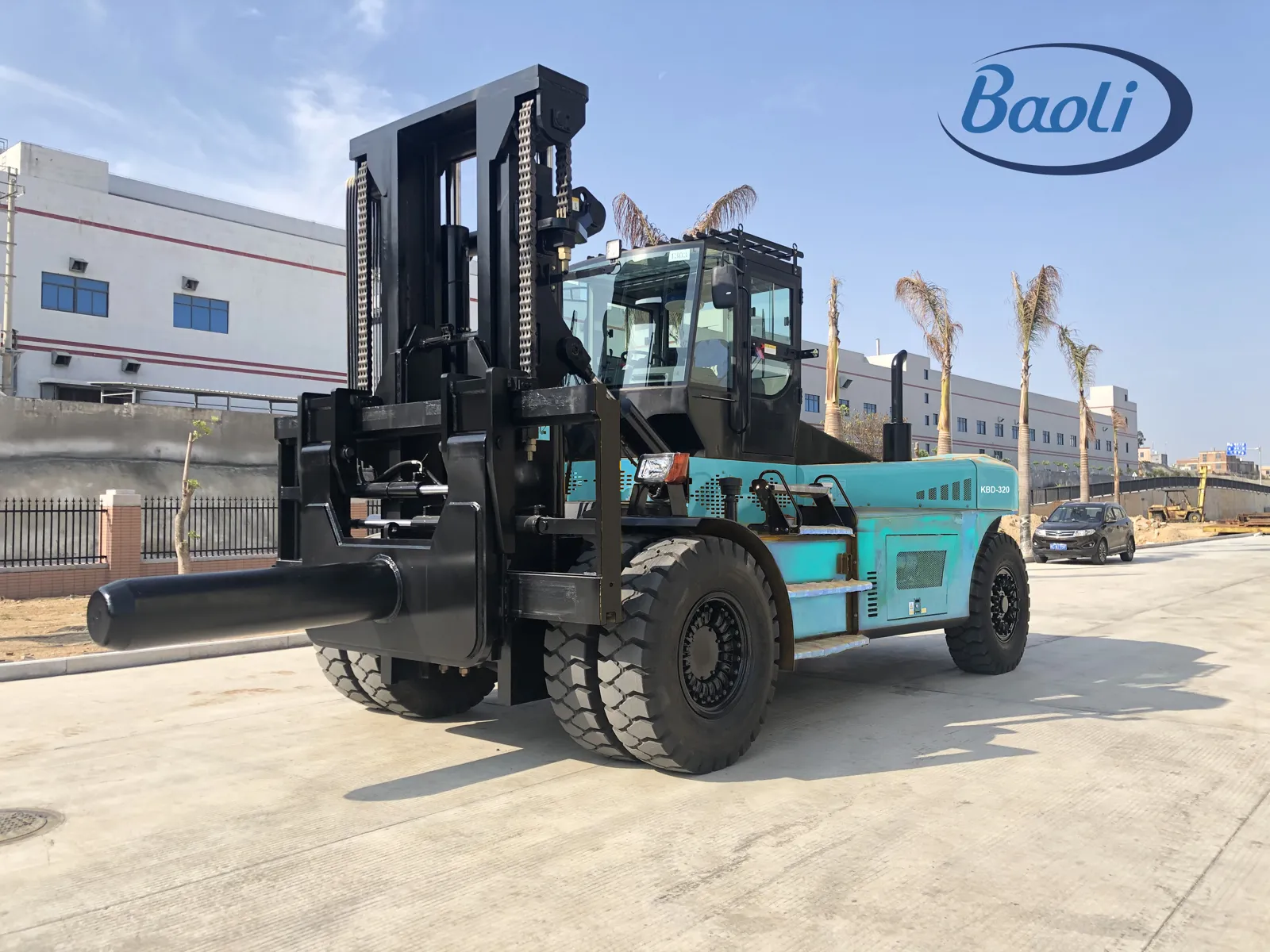 Khung nâng và giá càng xe nâng dầu Baoli KBD250CVT