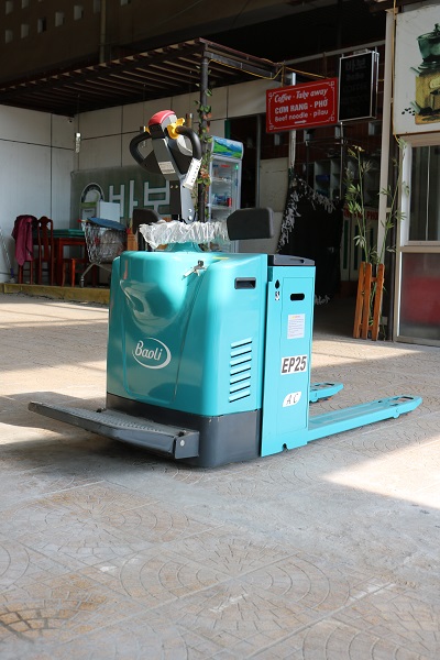 Xe nâng tay điện 2.5 tấn Baoli EP25 pin lithium