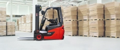 Xe nâng điện 3 bánh Linde E16C-01