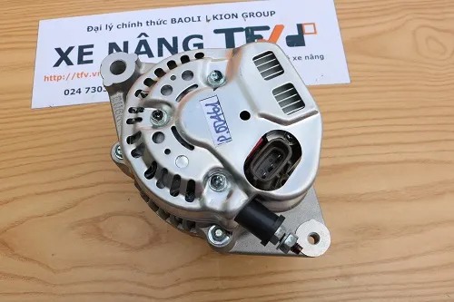 Thay máy phát điện xe nâng Toyota 2Z 1DZ mã 22942836