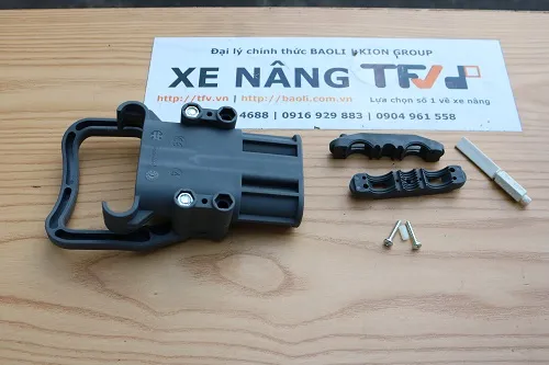 Hốc tiếp điểm giắc ắc quy xe nâng 320A cổng cái