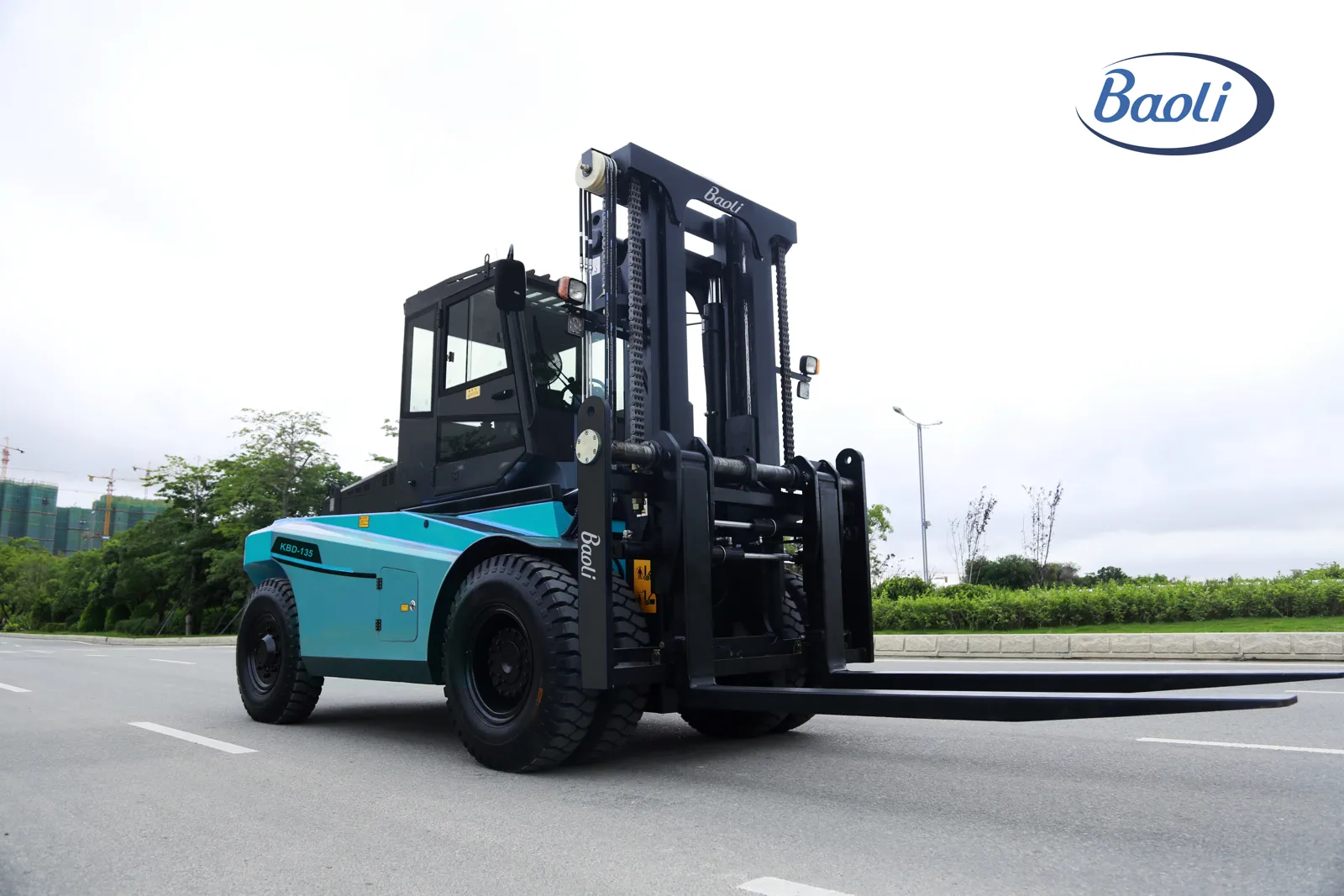 Khung gầm hộp xe nâng dầu Baoli KBD120