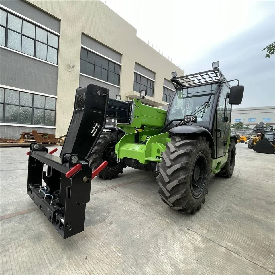 Khung thay nhanh và bộ công tác xe nâng telescopic điện SOCMA HNT4007-EL