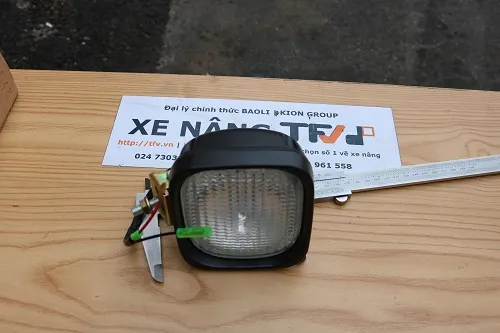 Thông số cụm đèn pha xe nâng Nissan HS-LL052 mã TFV P.00391