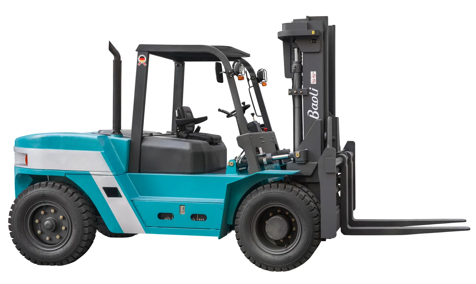 Xe nâng dầu Baoli KBD80 nhìn ngang, chiều dài cơ sở 2.800 mm