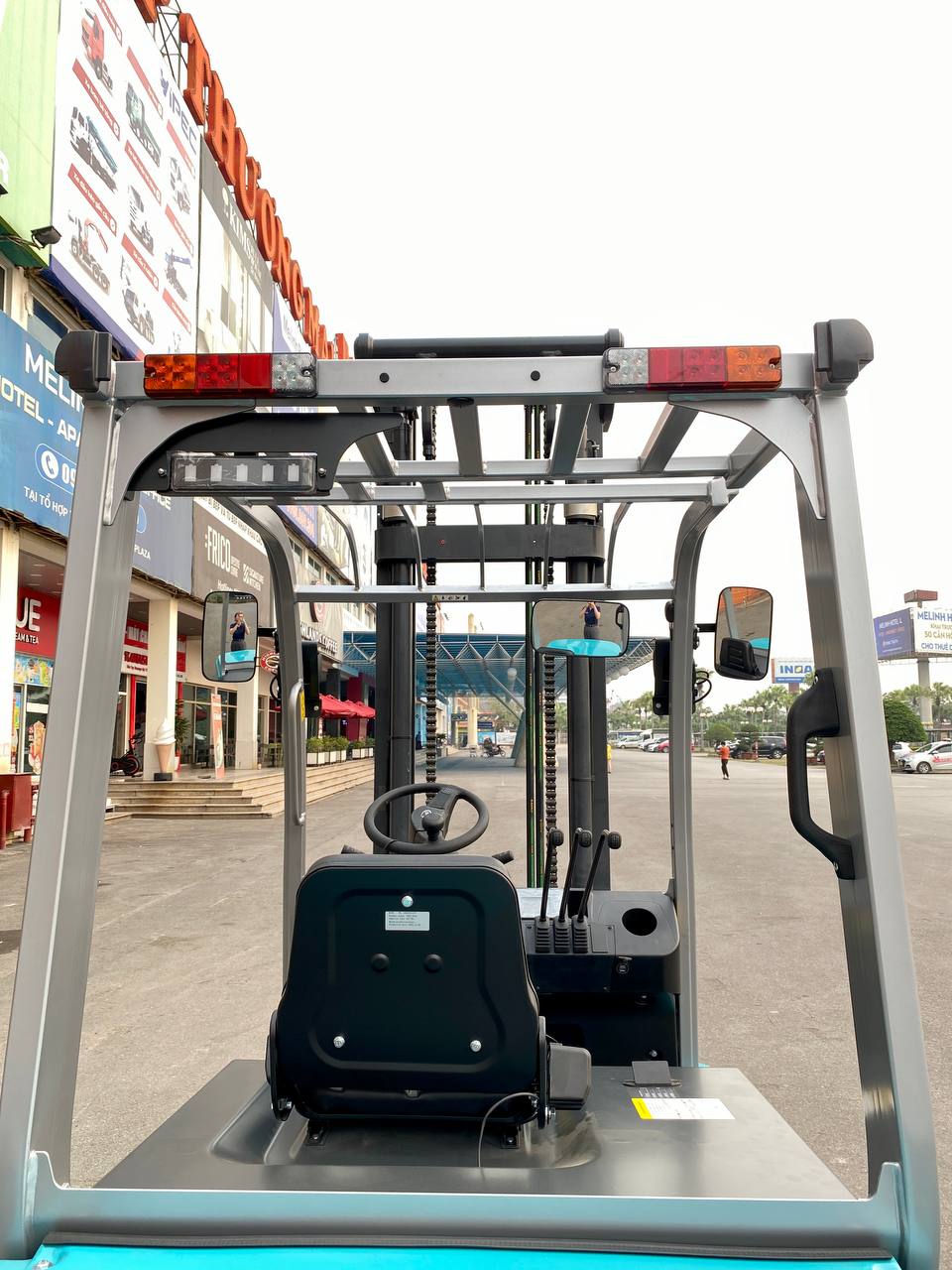 Xe nâng điện 3.5 tấn Baoli KBE35-Li-01. Nâng cao 4.5m. Sản xuất 2025. Mới 100%