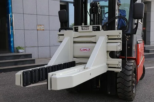 Kẹp khối gạch xe nâng Liandong